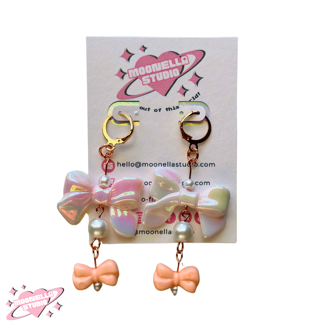 Coquette dangle earrings