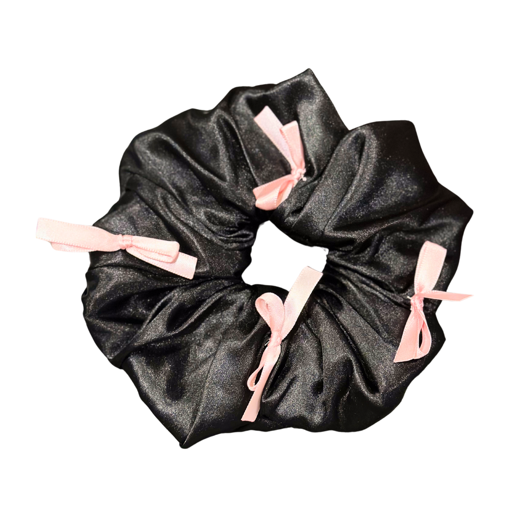 Satin super scrunchies