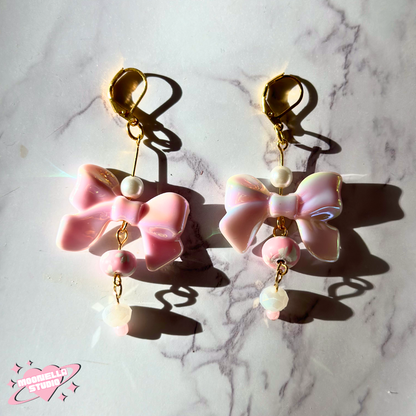 Coquette dangle earrings