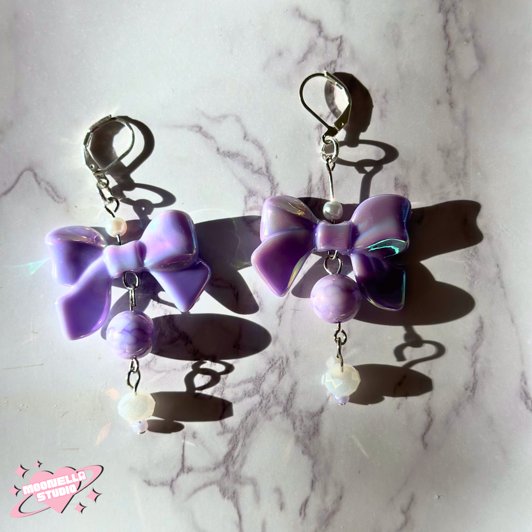 Coquette dangle earrings